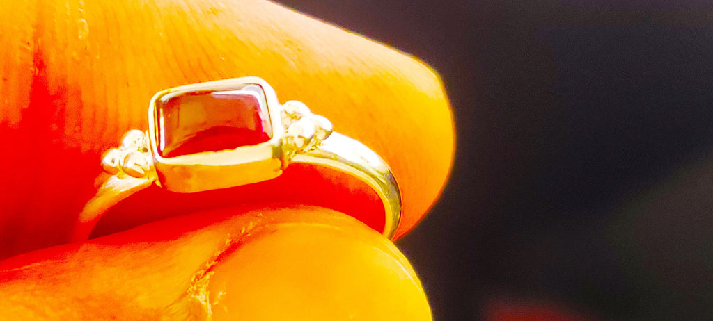 Sterling Silver Garnet Stone Ring