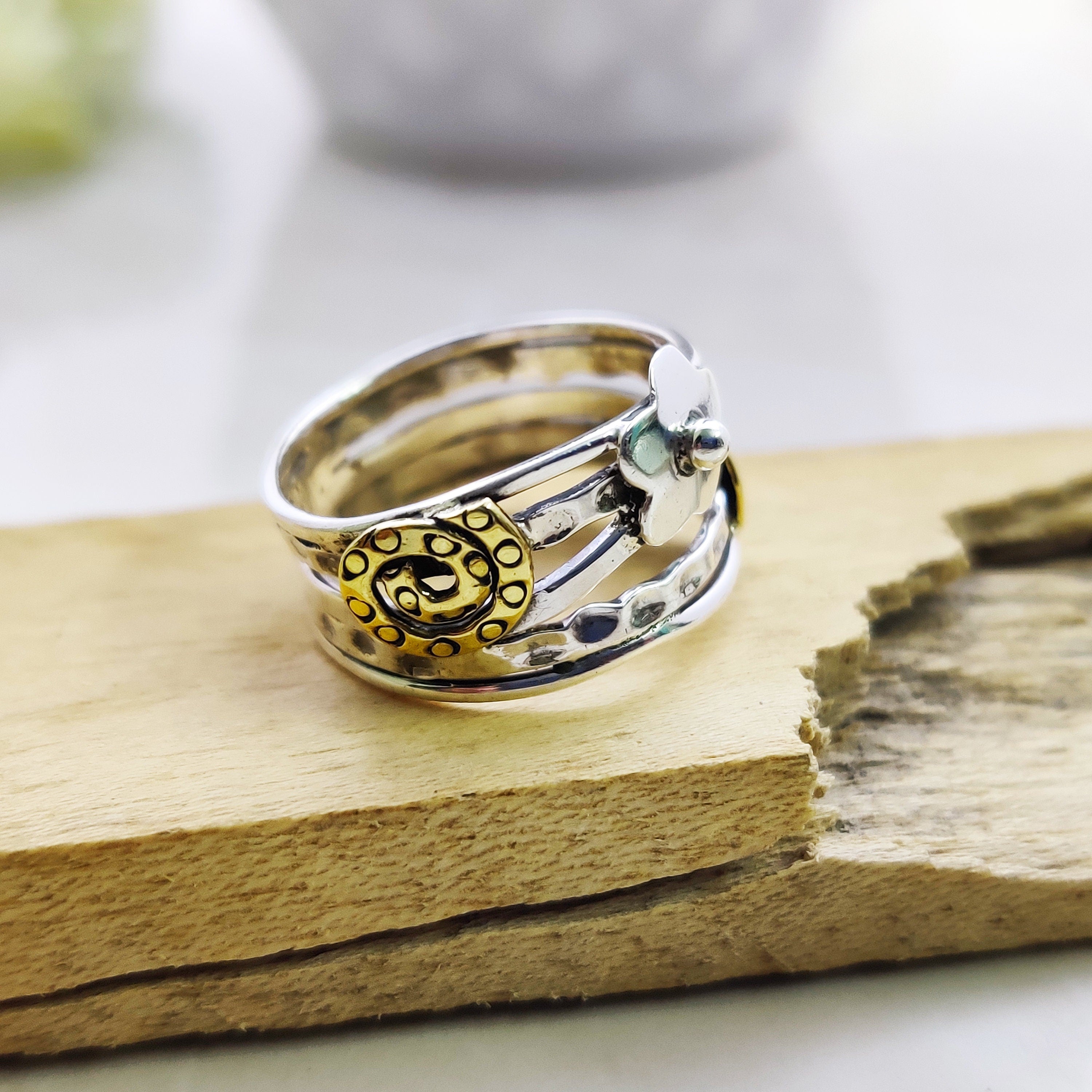 Sterling Silver Hammer Texture Boho Ring Ring Size 6